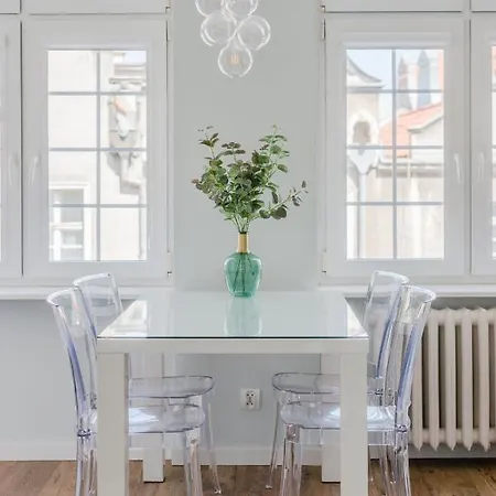 Hello Chlebnicka アパート